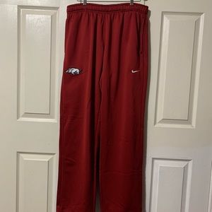 Arkansas Razorback Therma-fit sweatpants